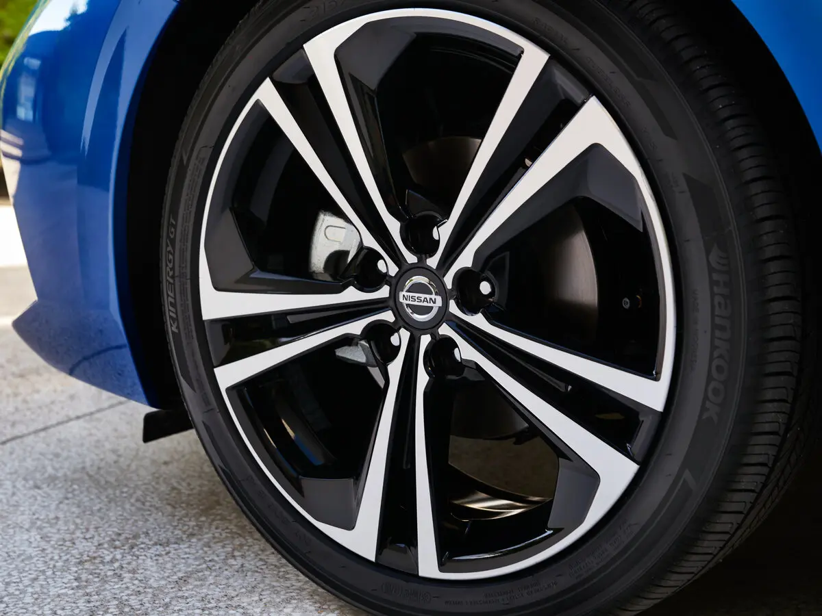 Nissan Sentra VIII (B18) Седан — сүрөт 19