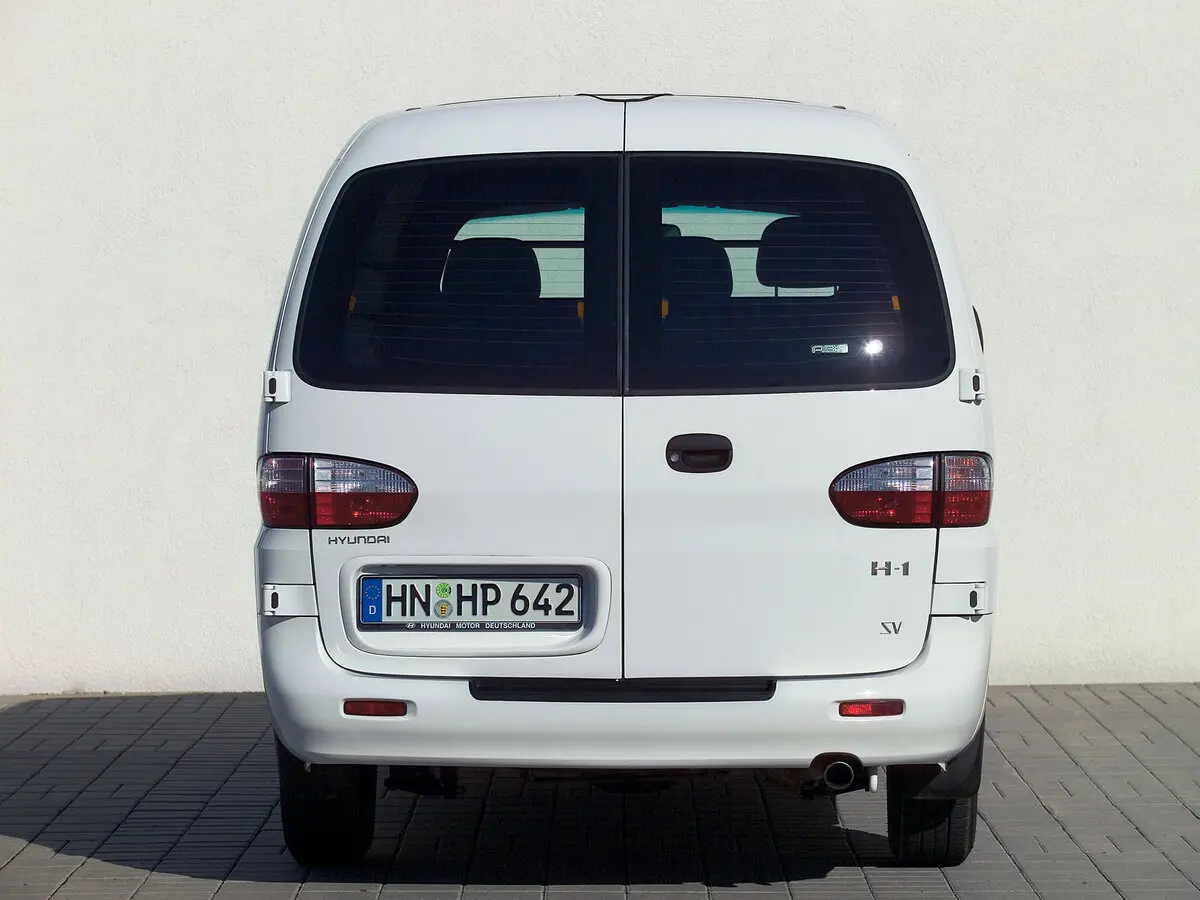 Hyundai H-1 I Фургон — фото 4