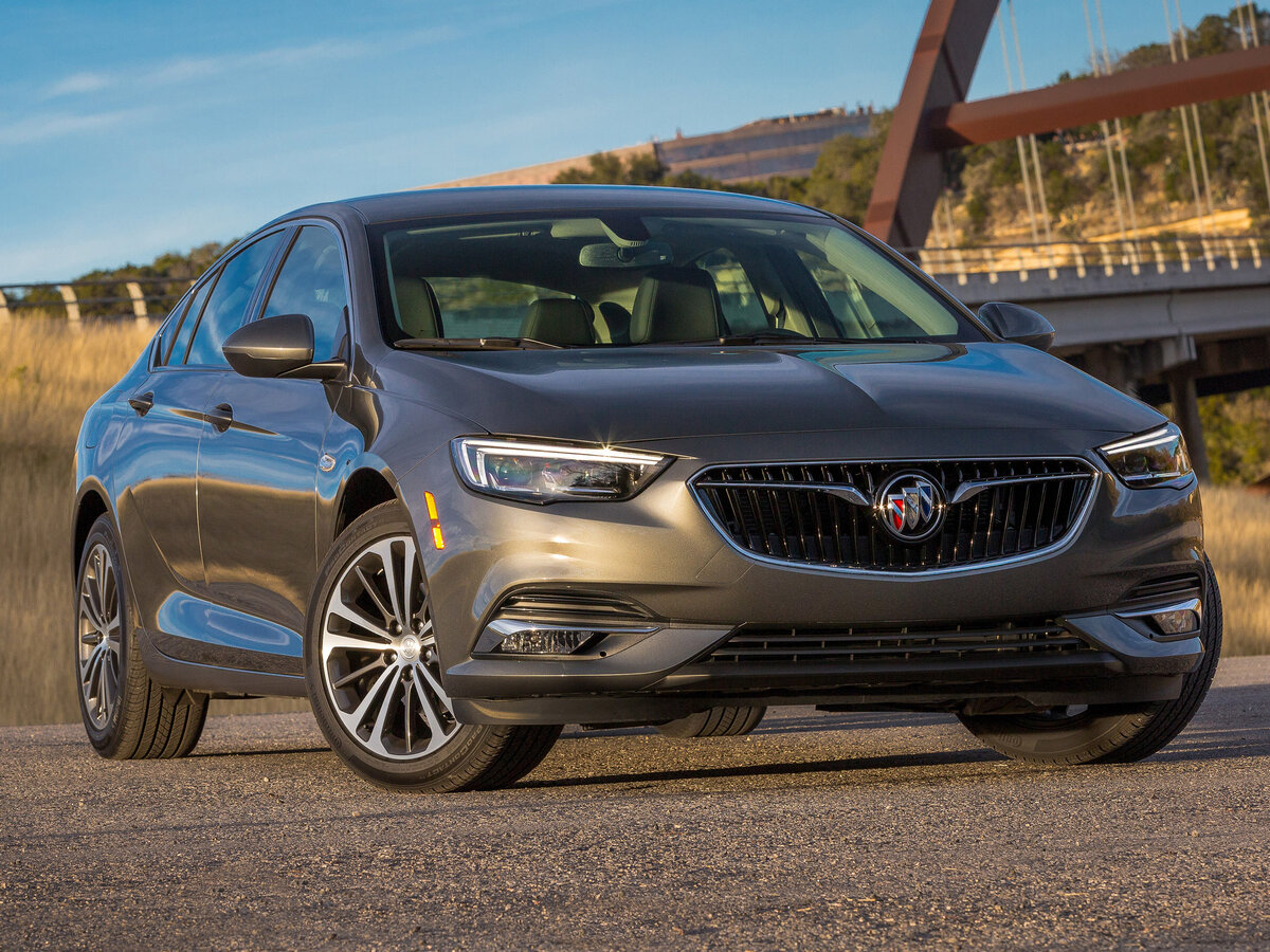Buick Regal VI Лифтбек