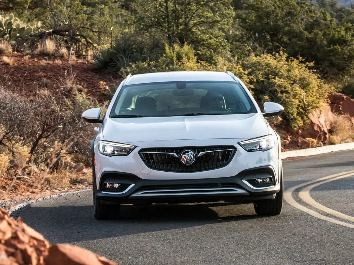 Buick Regal VI Универсал 5 дв. — сүрөт 3