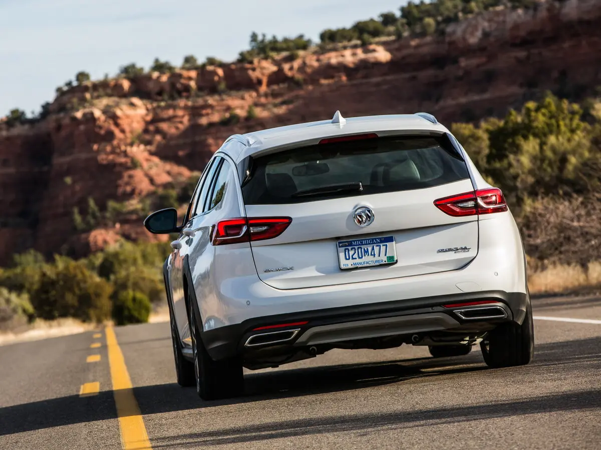 Buick Regal VI Универсал 5 дв. — сүрөт 4