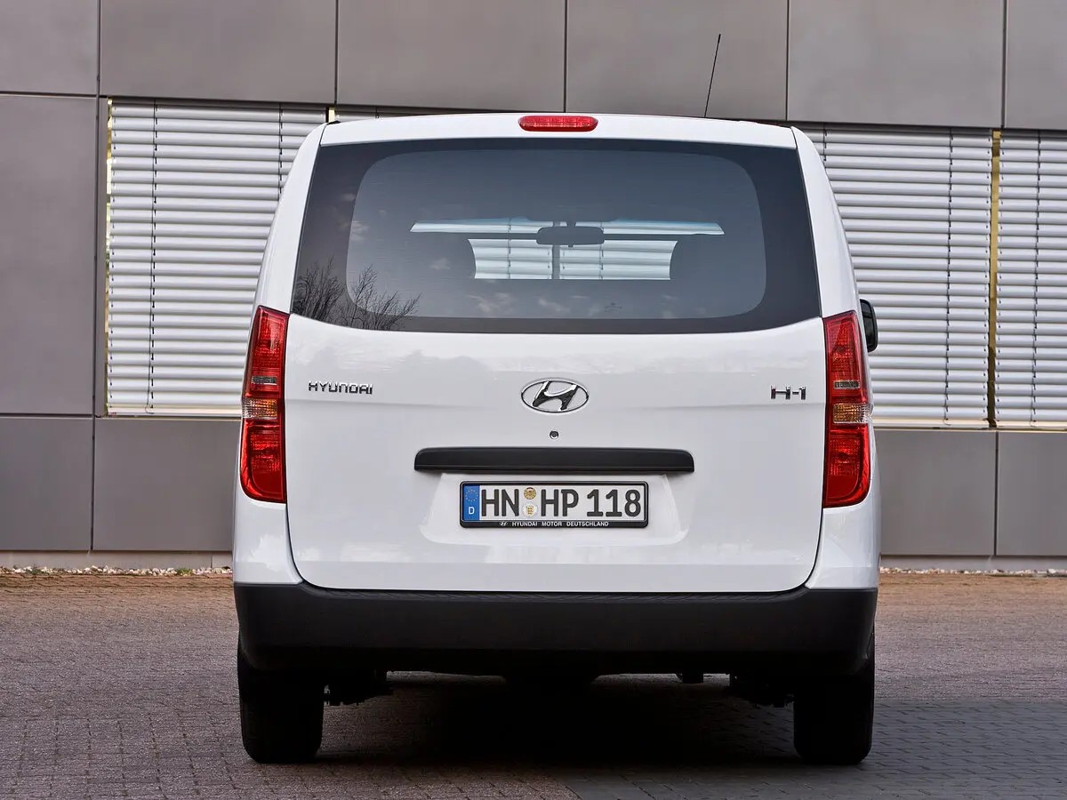 Hyundai H-1 II Фургон — фото 4