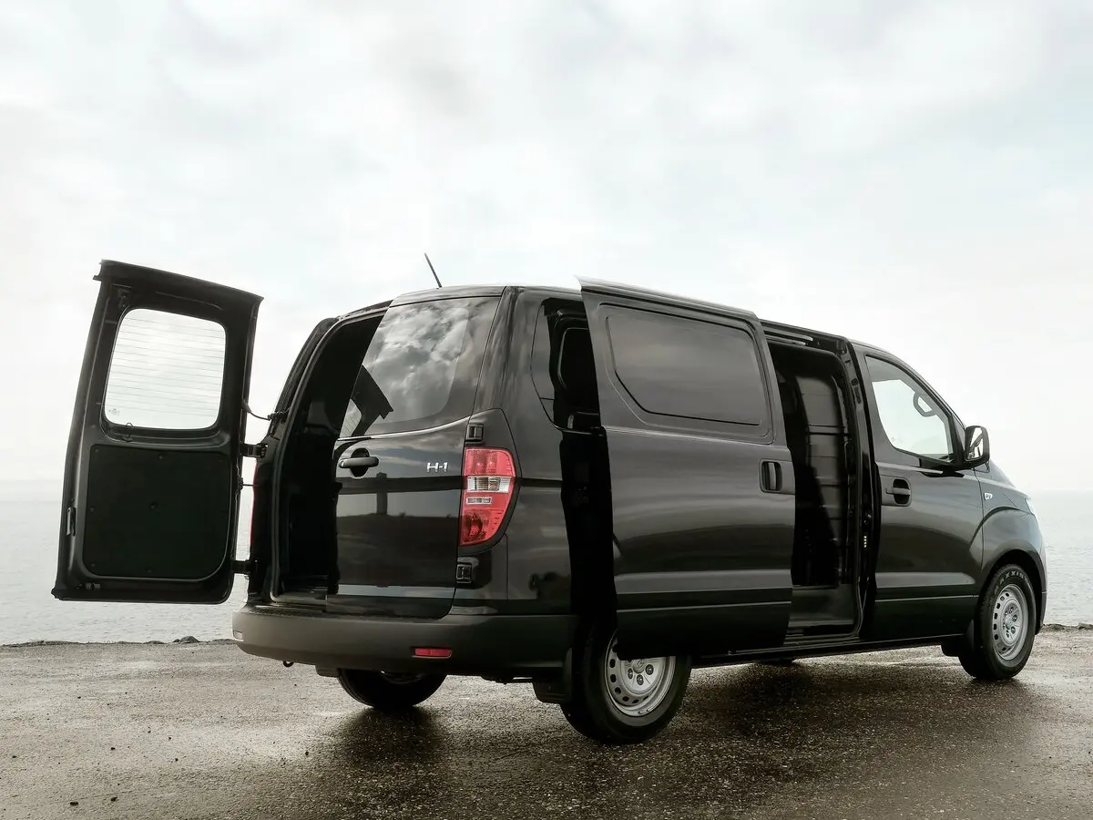 Hyundai H-1 II Рестайлинг 2 Фургон — фото 6