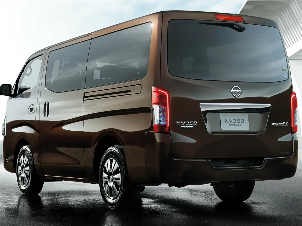 Nissan NV350 Caravan I Рестайлинг Минивэн — 照片 4