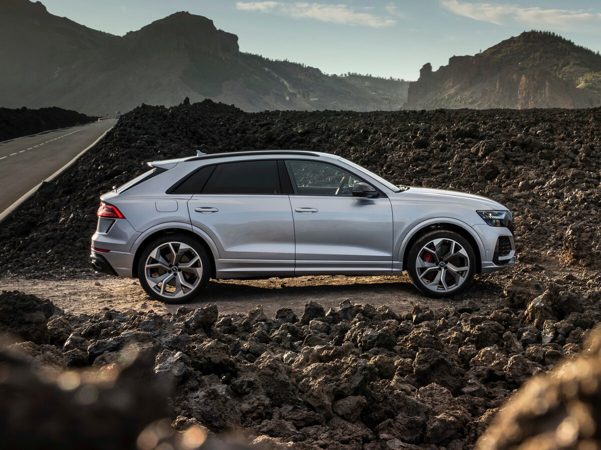 Audi RS Q8 I Внедорожник 5 дв. — фото 2