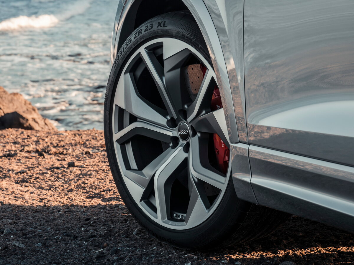 Audi RS Q8 I Внедорожник 5 дв.