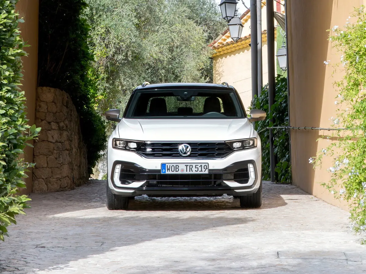 Volkswagen T-Roc R I Внедорожник 5 дв. — фото 3