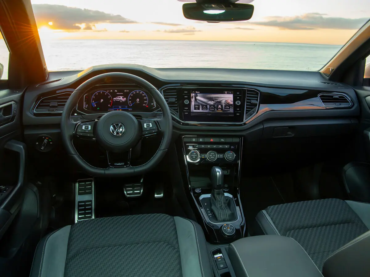 Volkswagen T-Roc R I Внедорожник 5 дв. — фото 6