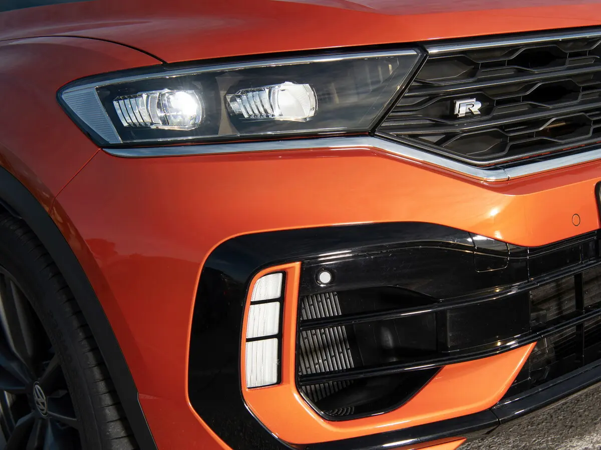 Volkswagen T-Roc R I Внедорожник 5 дв. — фото 15
