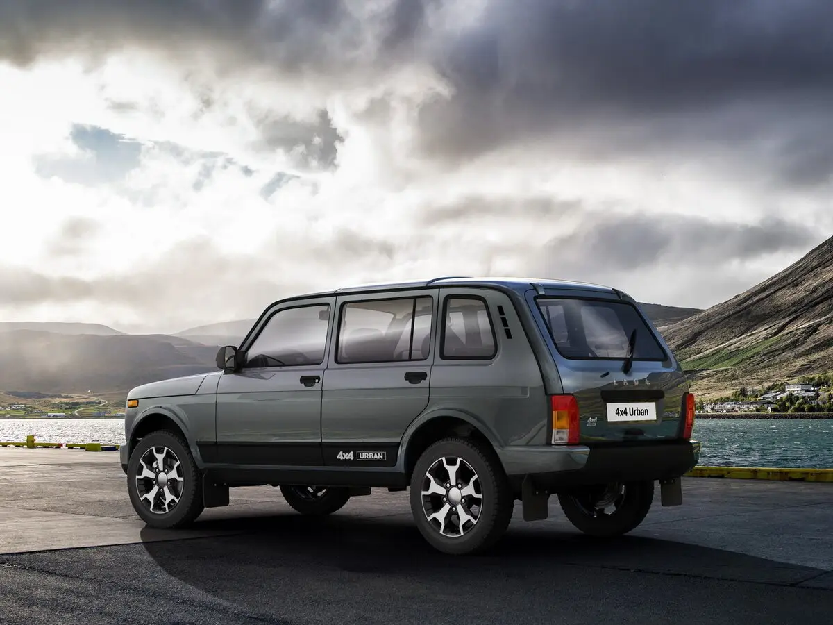 Lada (ВАЗ) 2131 (4x4) I Рестайлинг (2020) Внедорожник 5 дв. Urban — photo 2