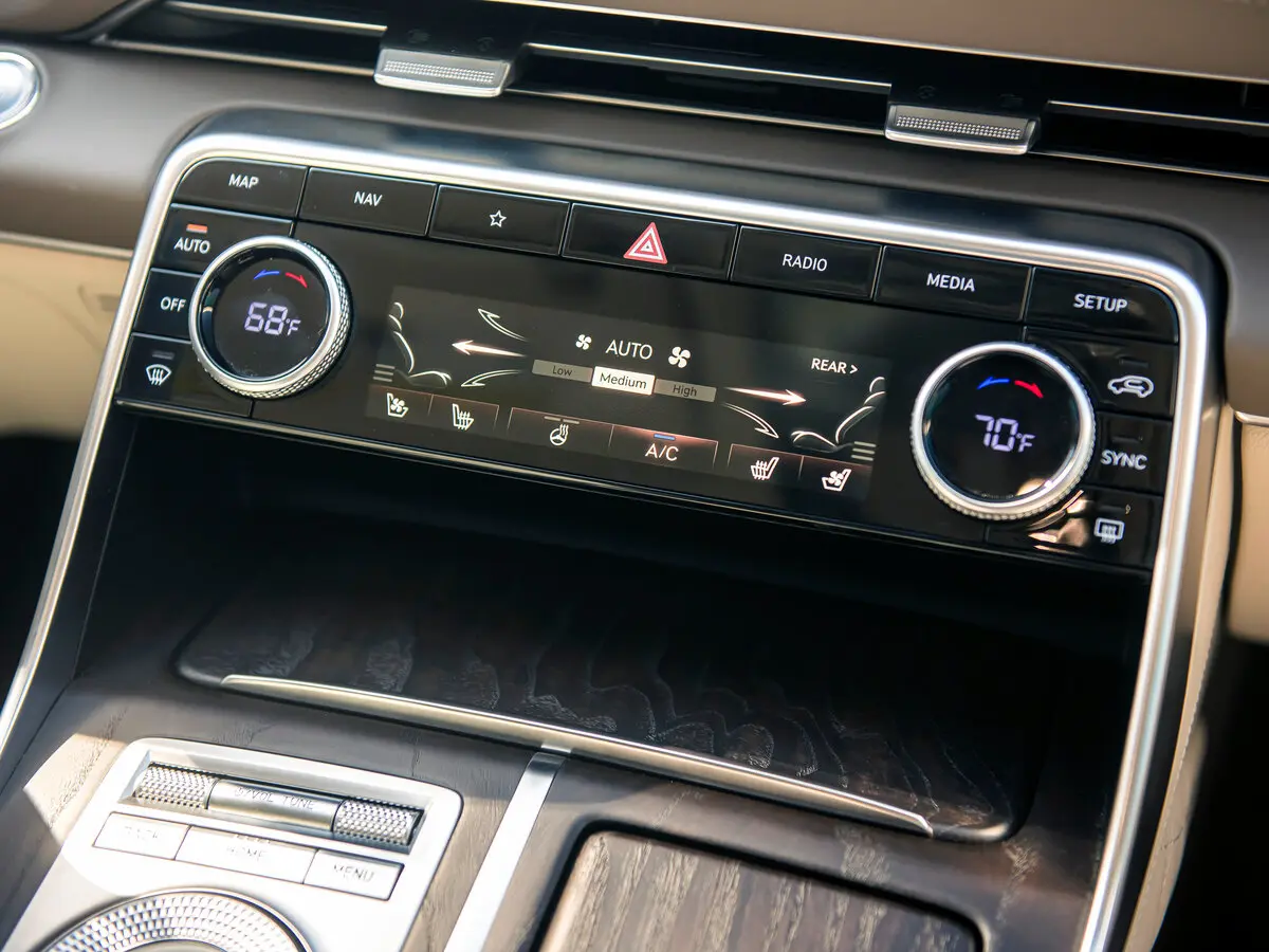 Genesis GV80 I Внедорожник 5 дв. — сүрөт 17