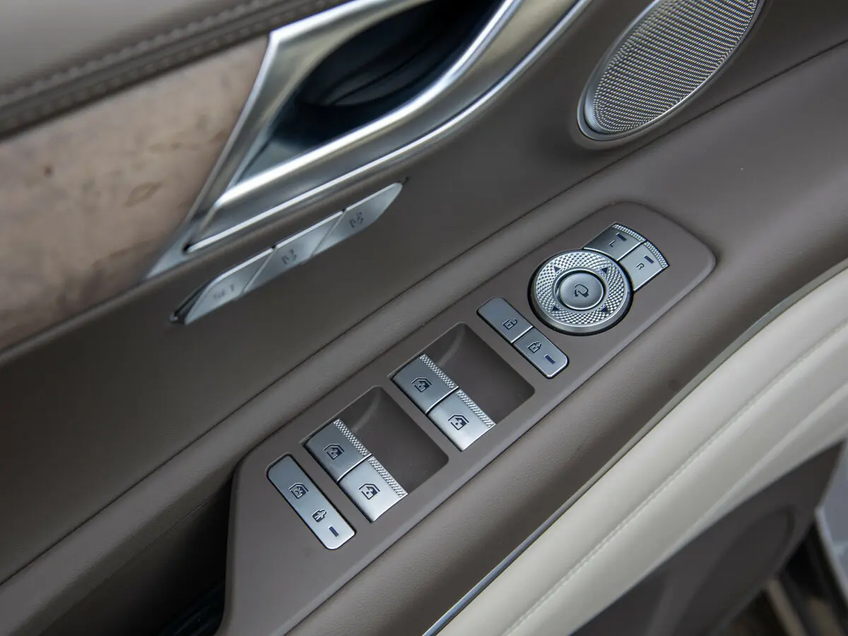 Genesis GV80 I Внедорожник 5 дв. — сүрөт 31