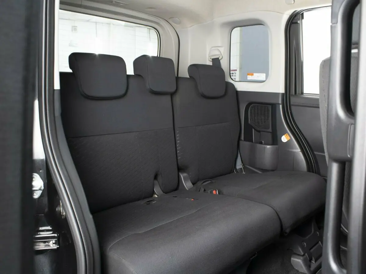 Toyota Roomy I Микровэн — фото 10
