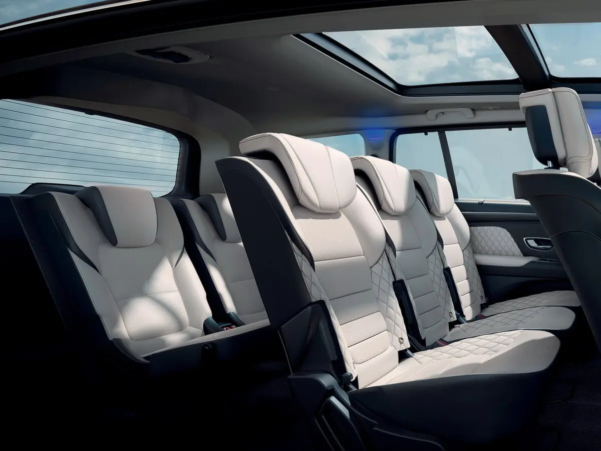 Renault Espace V Рестайлинг Минивэн — фото 11