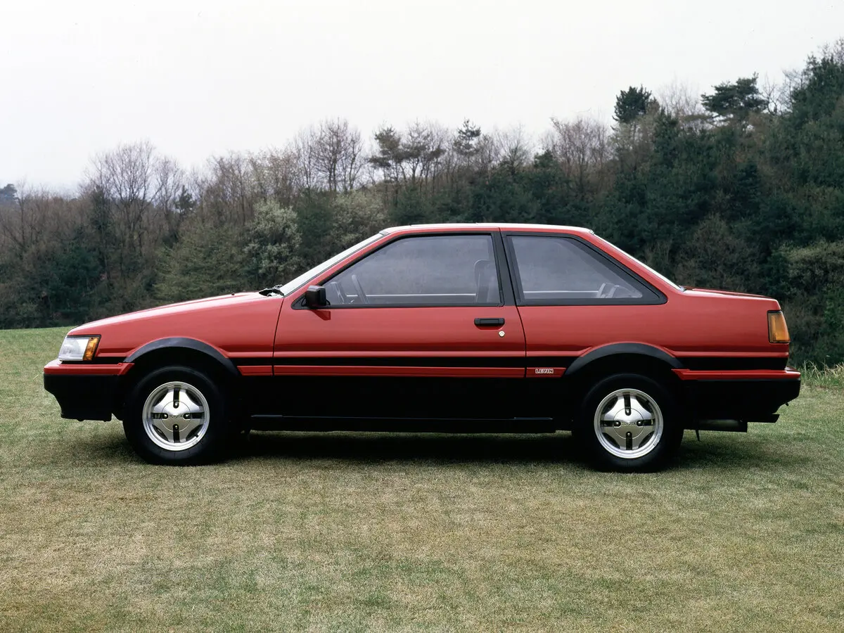 Toyota Corolla Levin IV (AE85/AE86) Купе — сүрөт 2