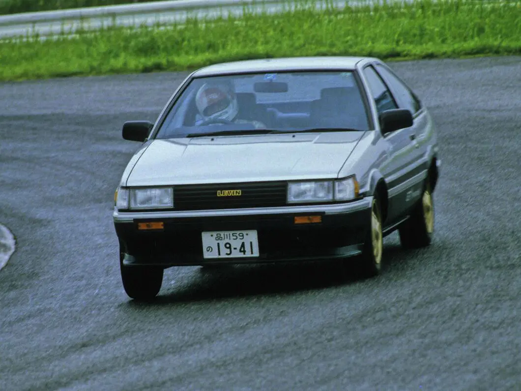 Toyota Corolla Levin IV (AE85/AE86) Хэтчбек 3 дв. — сүрөт 3