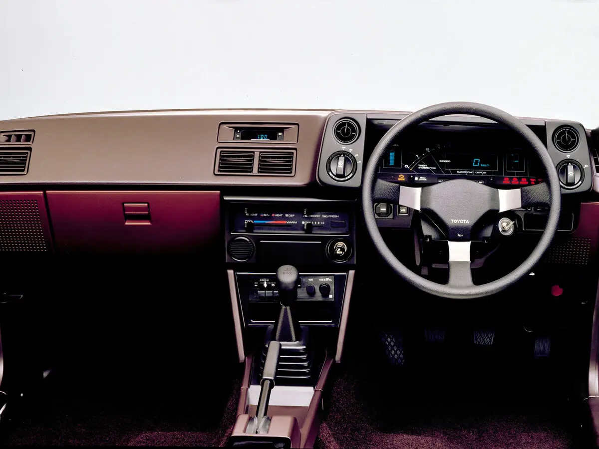 Toyota Corolla Levin IV (AE85/AE86) Хэтчбек 3 дв. — сүрөт 5