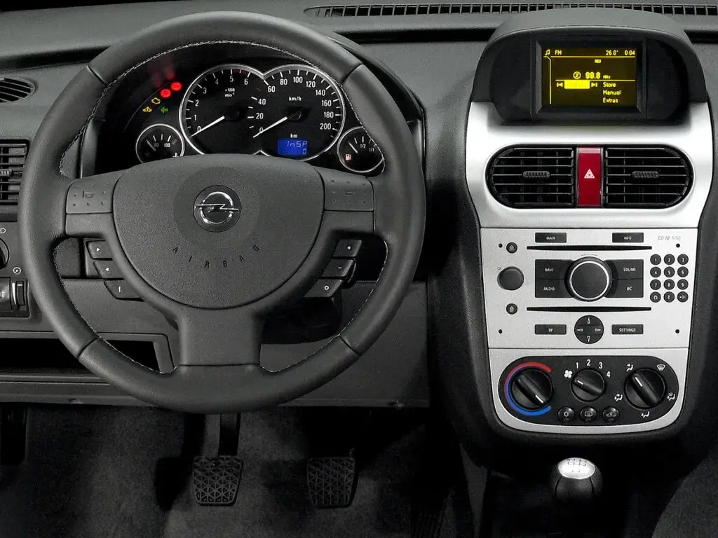 Opel Combo C Рестайлинг Фургон — photo 3