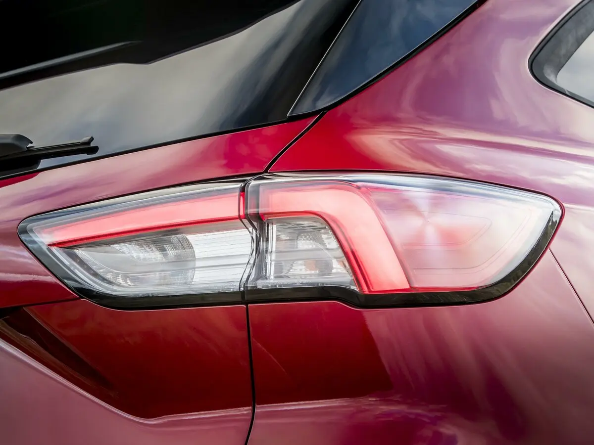 Ford Kuga III Внедорожник 5 дв. — сүрөт 18