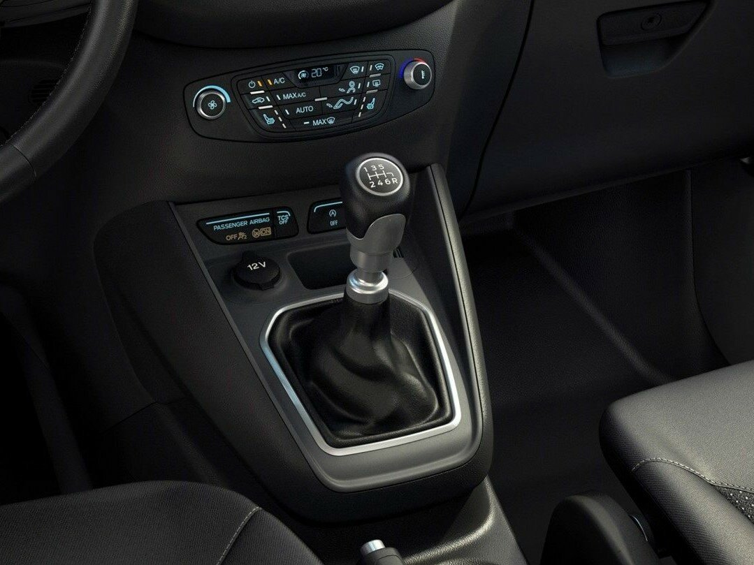 Ford Tourneo Courier I Рестайлинг Компактвэн — фото 11