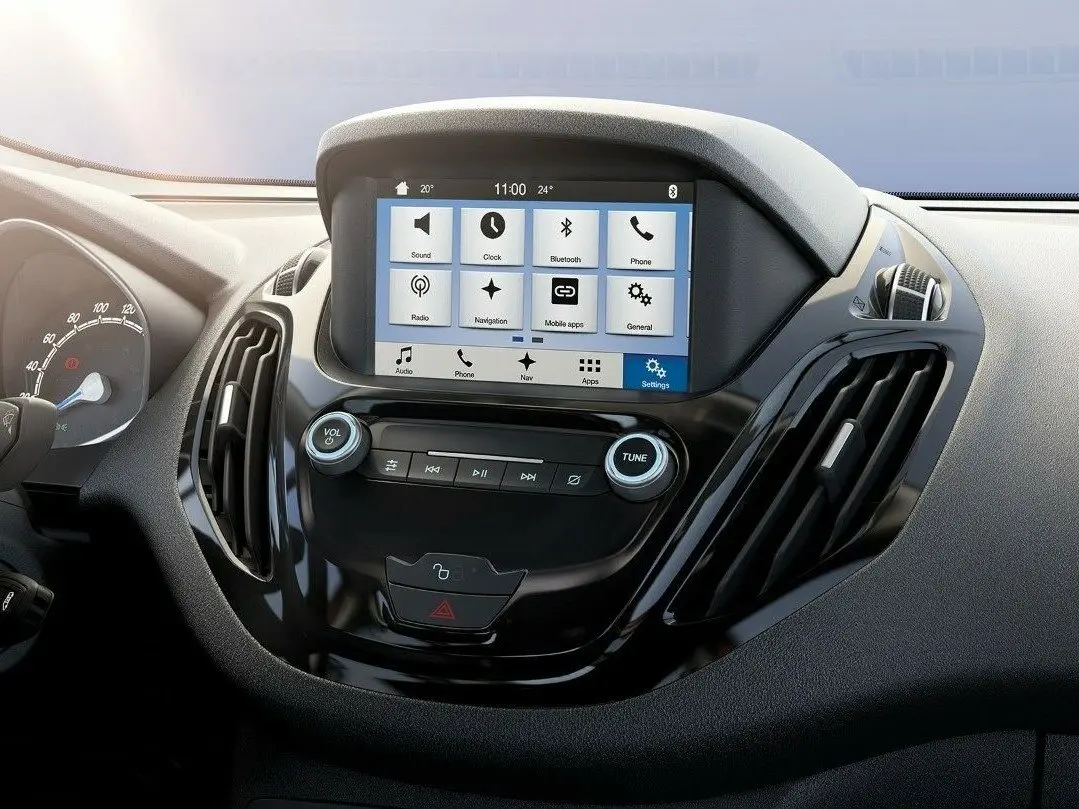Ford Tourneo Courier I Рестайлинг Компактвэн — photo 16