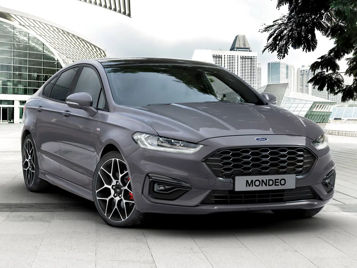 Ford Mondeo V Рестайлинг Лифтбек — фото 3