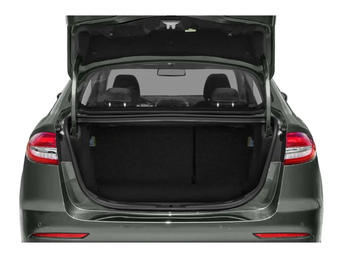 Ford Mondeo V Рестайлинг Седан — фото 9