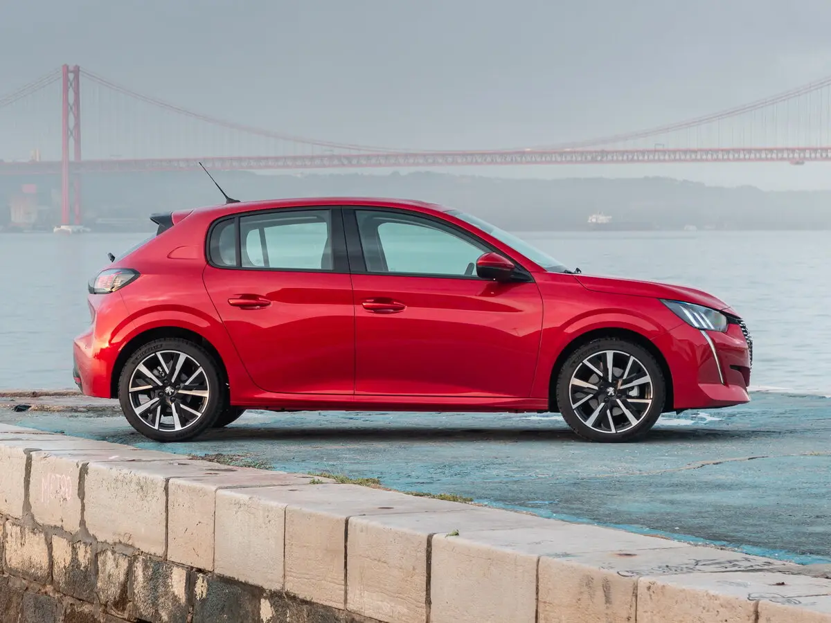 Peugeot 208 II Хэтчбек 5 дв. — сүрөт 2