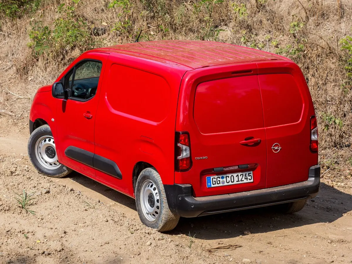 Opel Combo E Фургон — photo 4