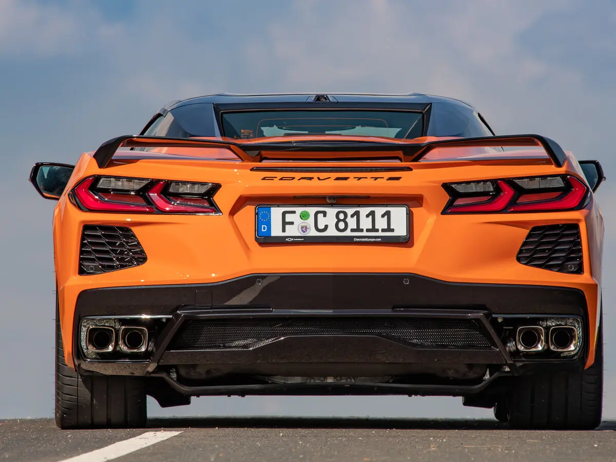 Chevrolet Corvette C8 Кабриолет — сүрөт 4