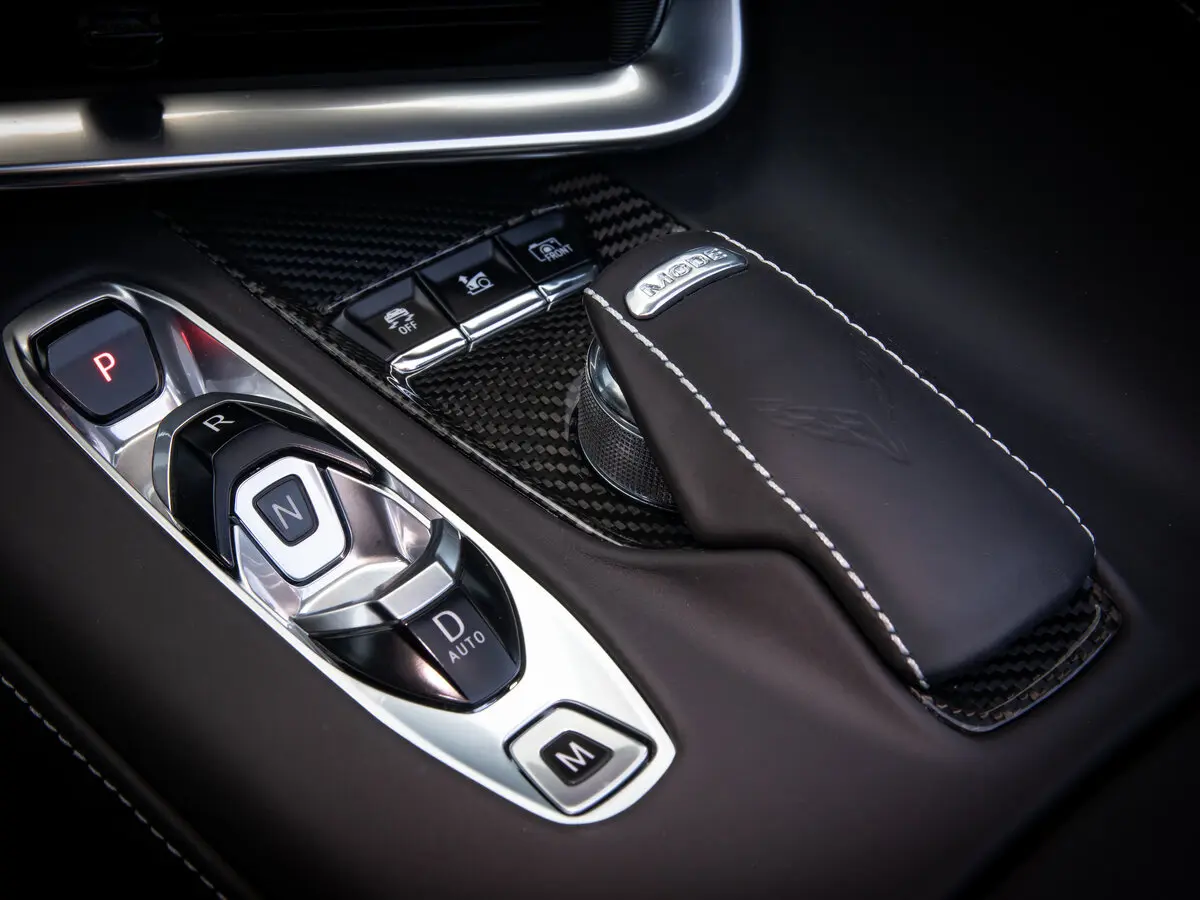 Chevrolet Corvette C8 Кабриолет — сүрөт 12