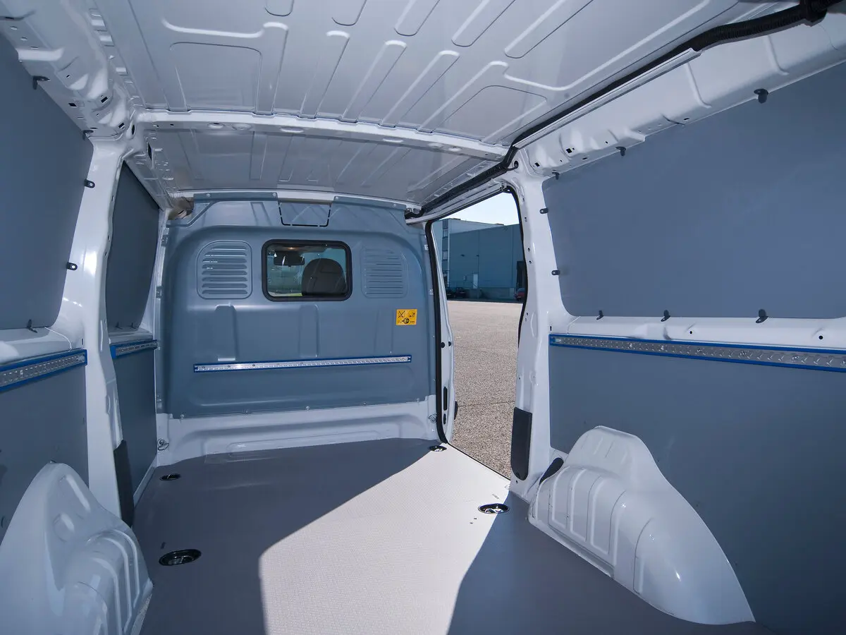 Peugeot Expert II Рестайлинг Фургон — сүрөт 5