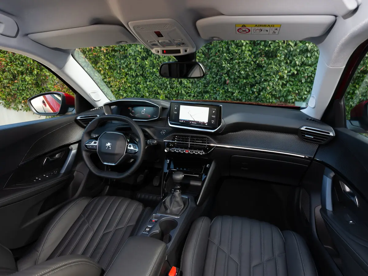 Peugeot 2008 II Внедорожник 5 дв. — photo 7