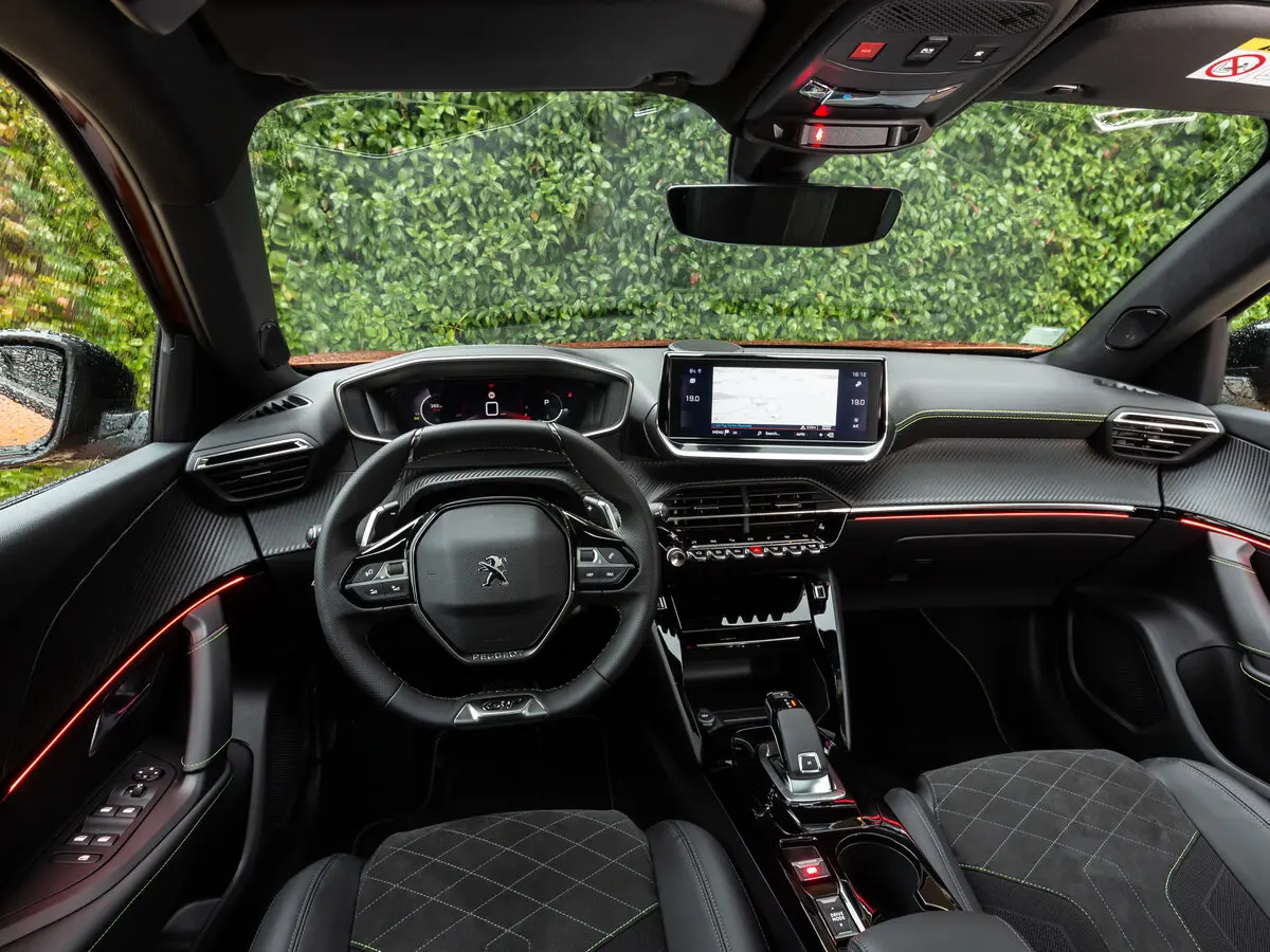 Peugeot 2008 II Внедорожник 5 дв. — photo 8