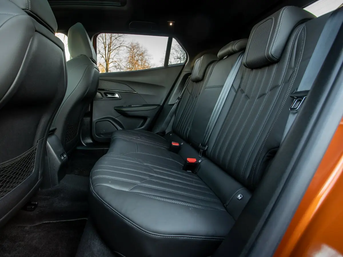 Peugeot 2008 II Внедорожник 5 дв. — photo 30