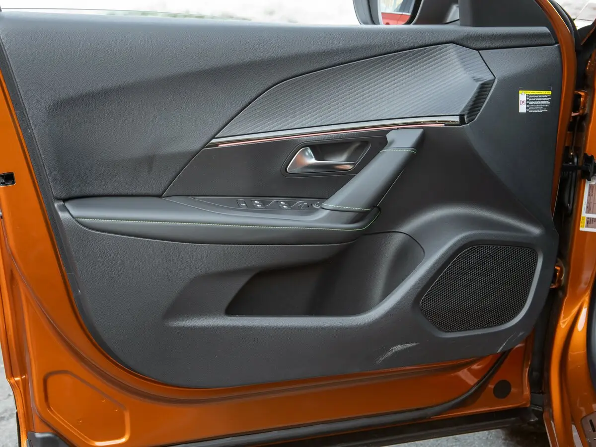 Peugeot 2008 II Внедорожник 5 дв. — photo 31