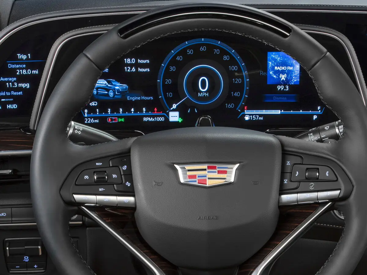 Cadillac Escalade V Внедорожник 5 дв. — 照片 9