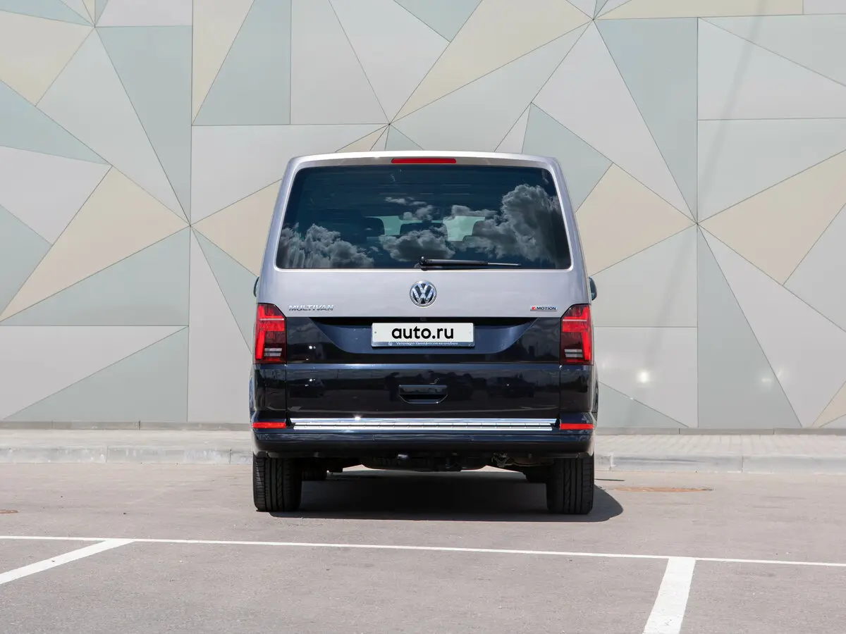 Volkswagen Multivan T6 Рестайлинг Минивэн — фото 16
