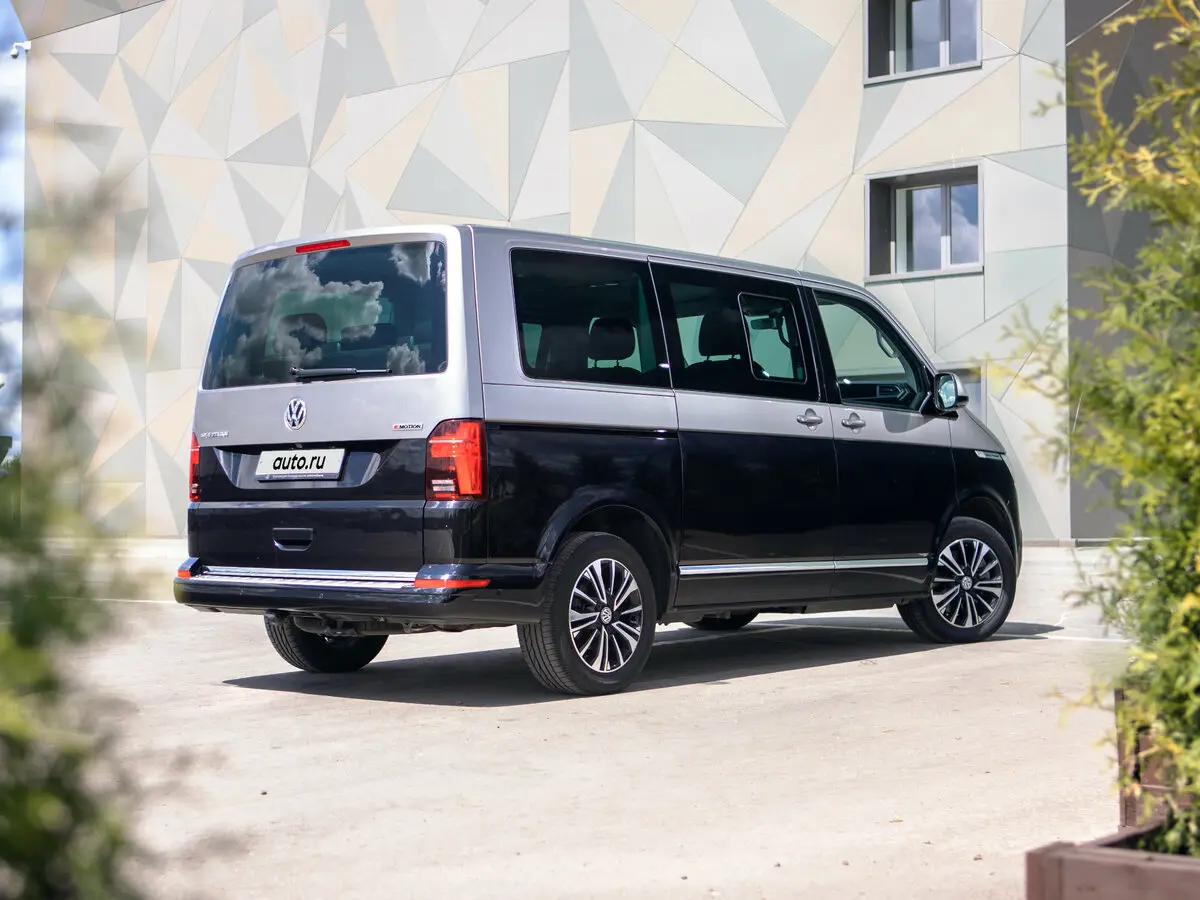 Volkswagen Multivan T6 Рестайлинг Минивэн — фото 17