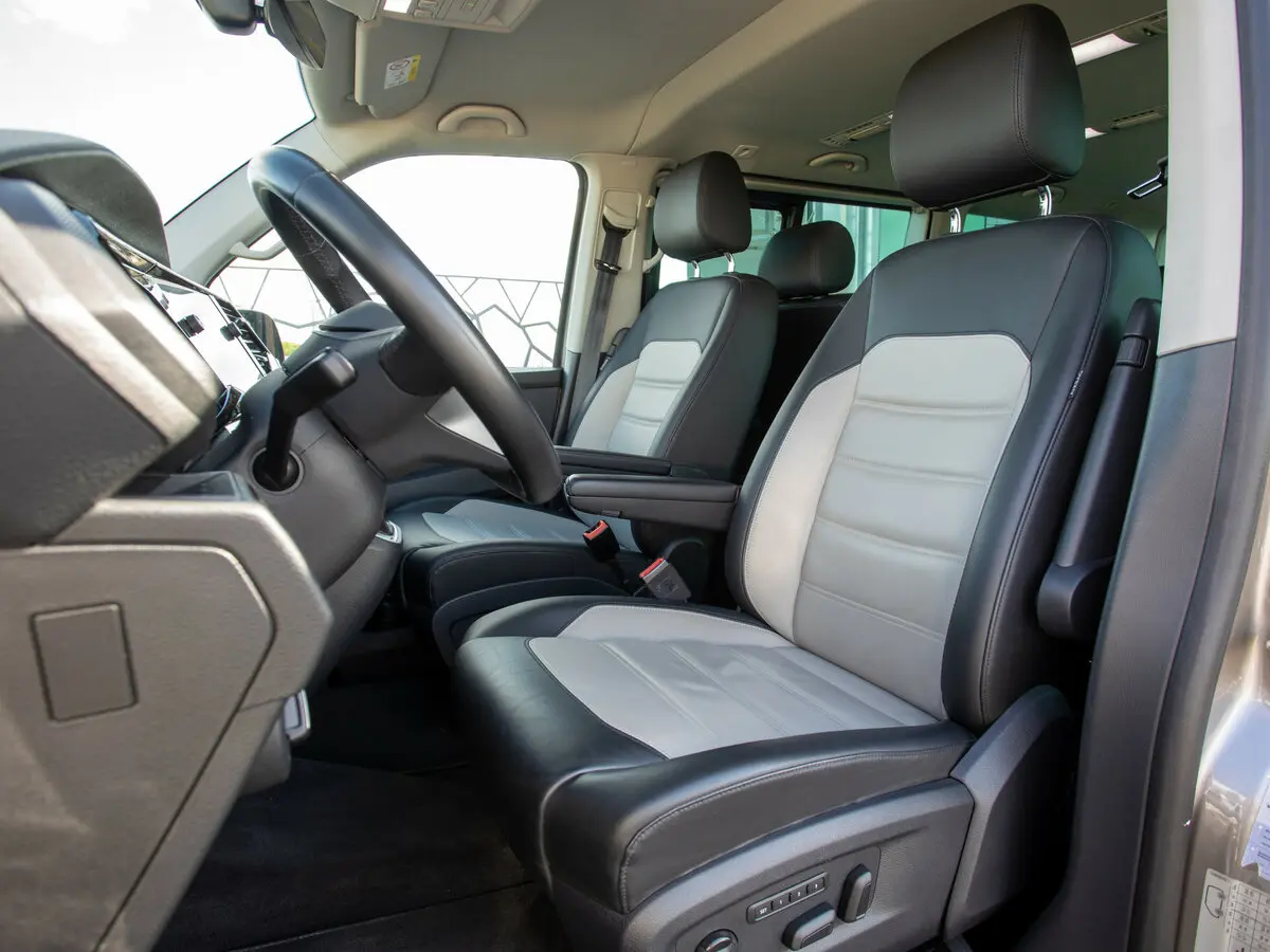 Volkswagen Multivan T6 Рестайлинг Минивэн — фото 20