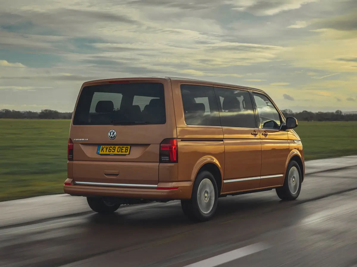 Volkswagen Caravelle T6 Рестайлинг Минивэн — сүрөт 3