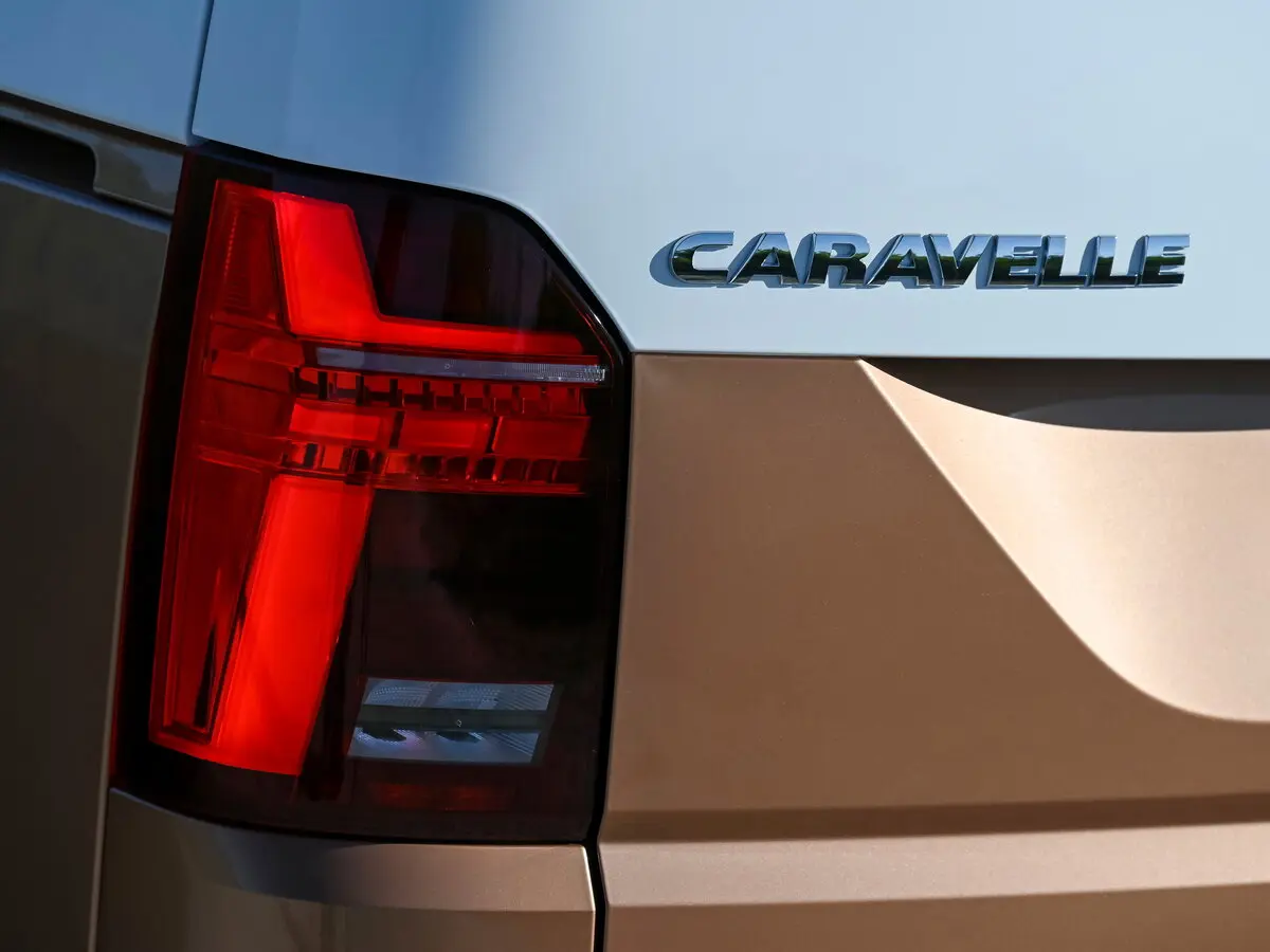 Volkswagen Caravelle T6 Рестайлинг Минивэн Long — сүрөт 12