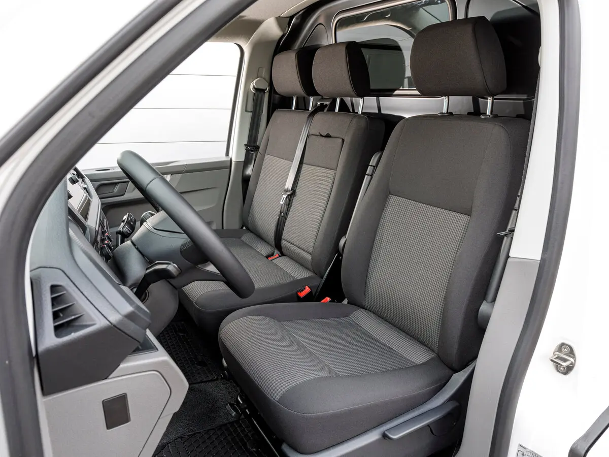 Volkswagen Transporter T6 Рестайлинг Фургон — сүрөт 7
