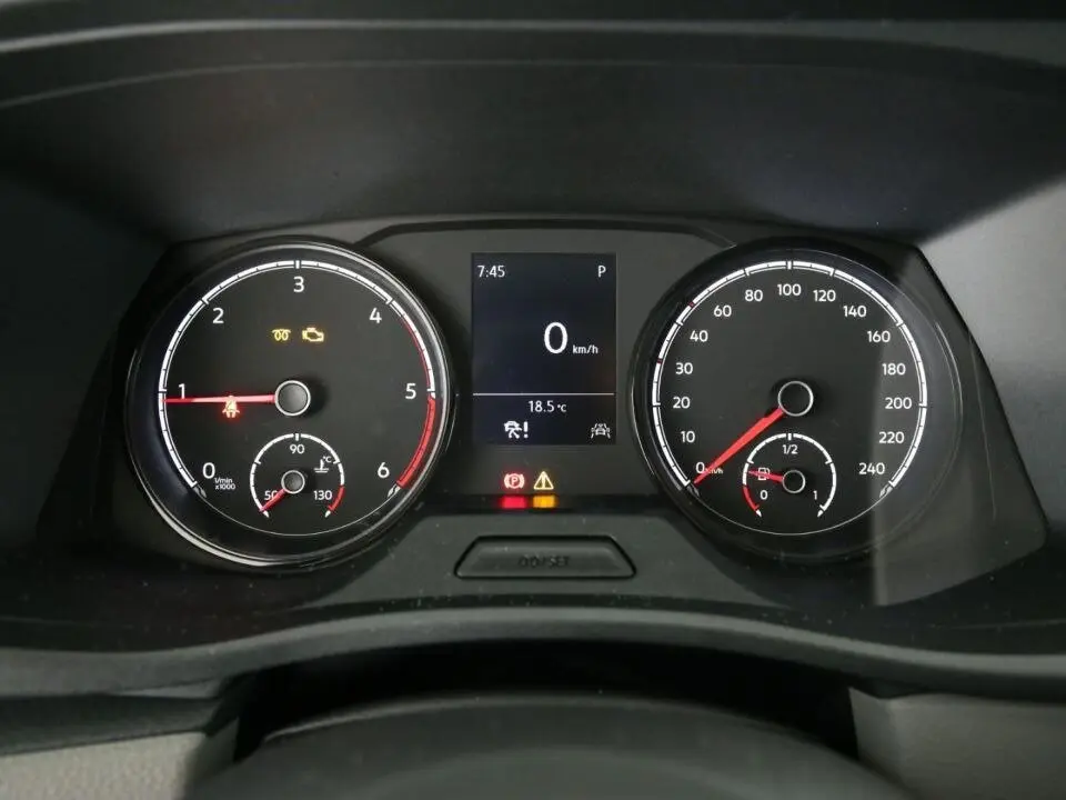 Volkswagen Transporter T6 Рестайлинг Фургон Long — сүрөт 9