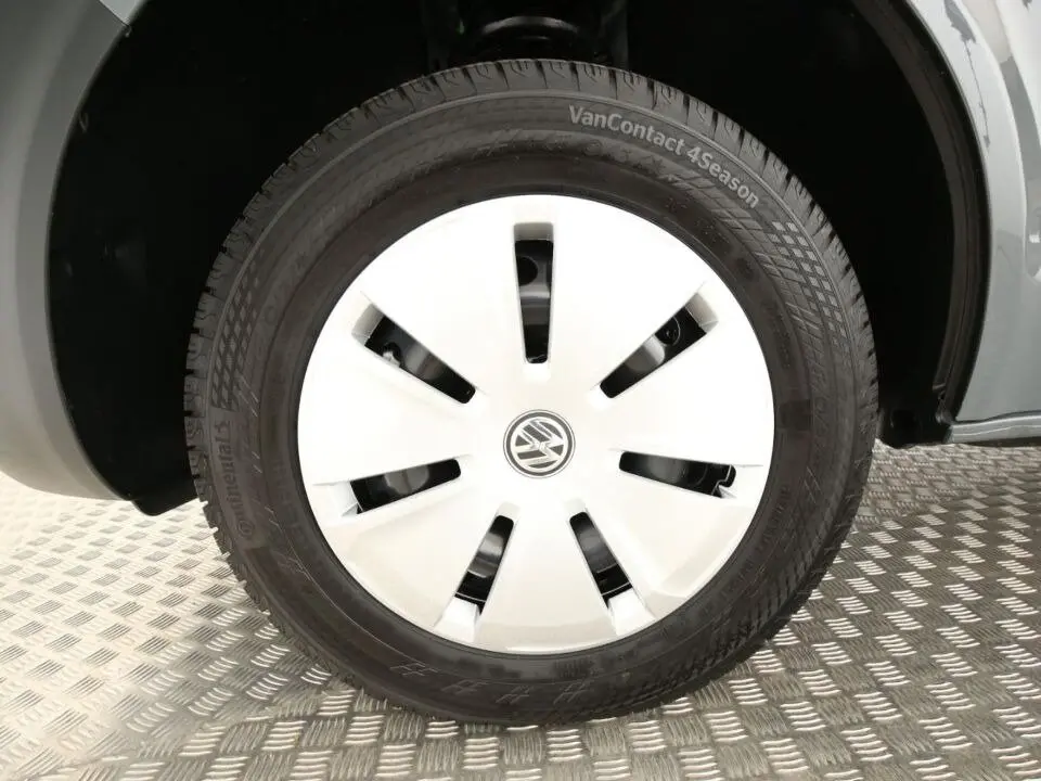 Volkswagen Transporter T6 Рестайлинг Фургон Long — сүрөт 15