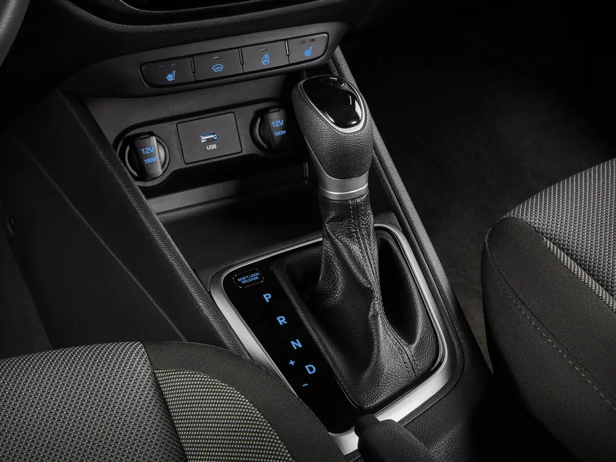 Hyundai Solaris II Рестайлинг Седан — сүрөт 10