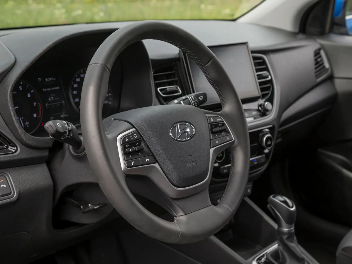 Hyundai Solaris II Рестайлинг Седан — сүрөт 26