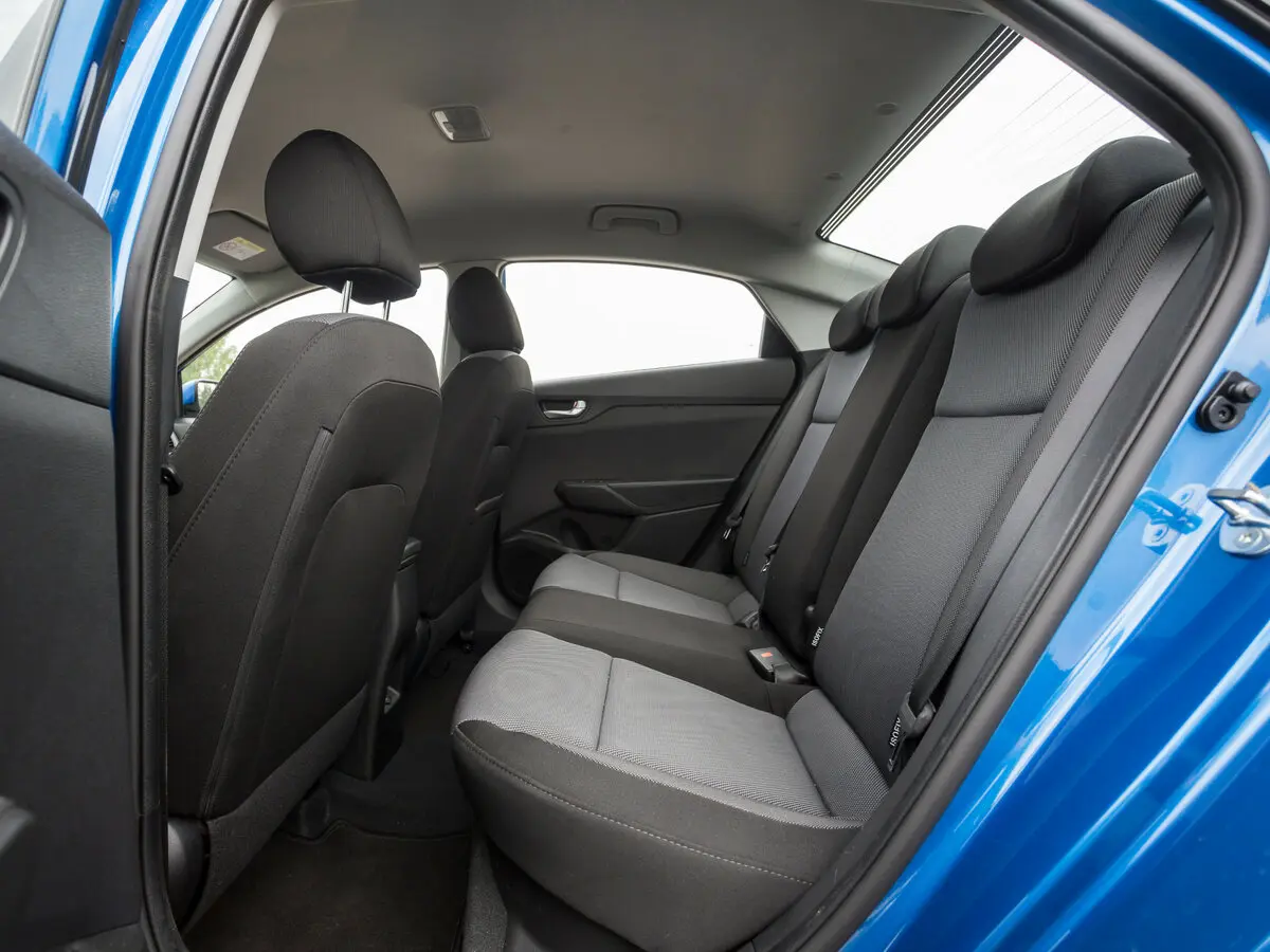 Hyundai Solaris II Рестайлинг Седан — сүрөт 27