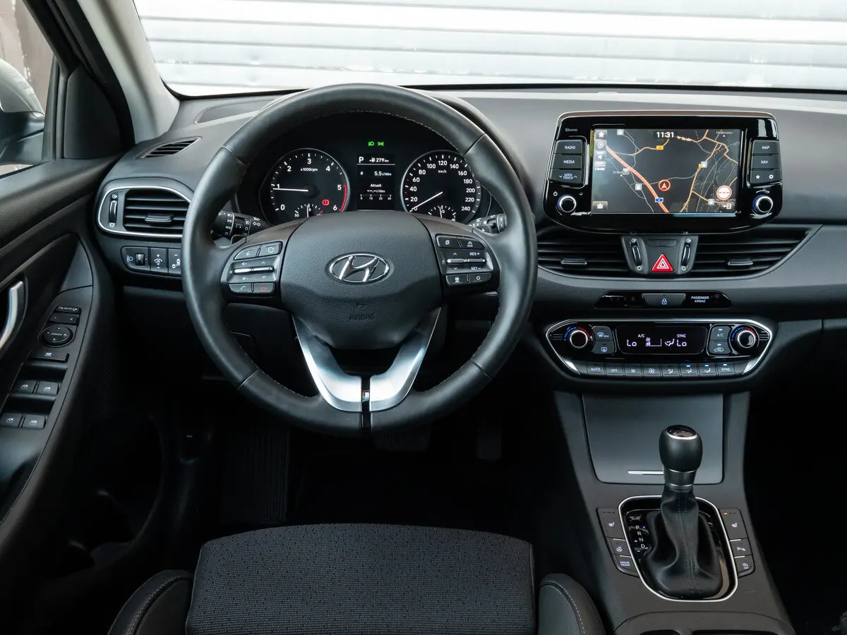 Hyundai i30 III Рестайлинг Универсал 5 дв. — фото 6
