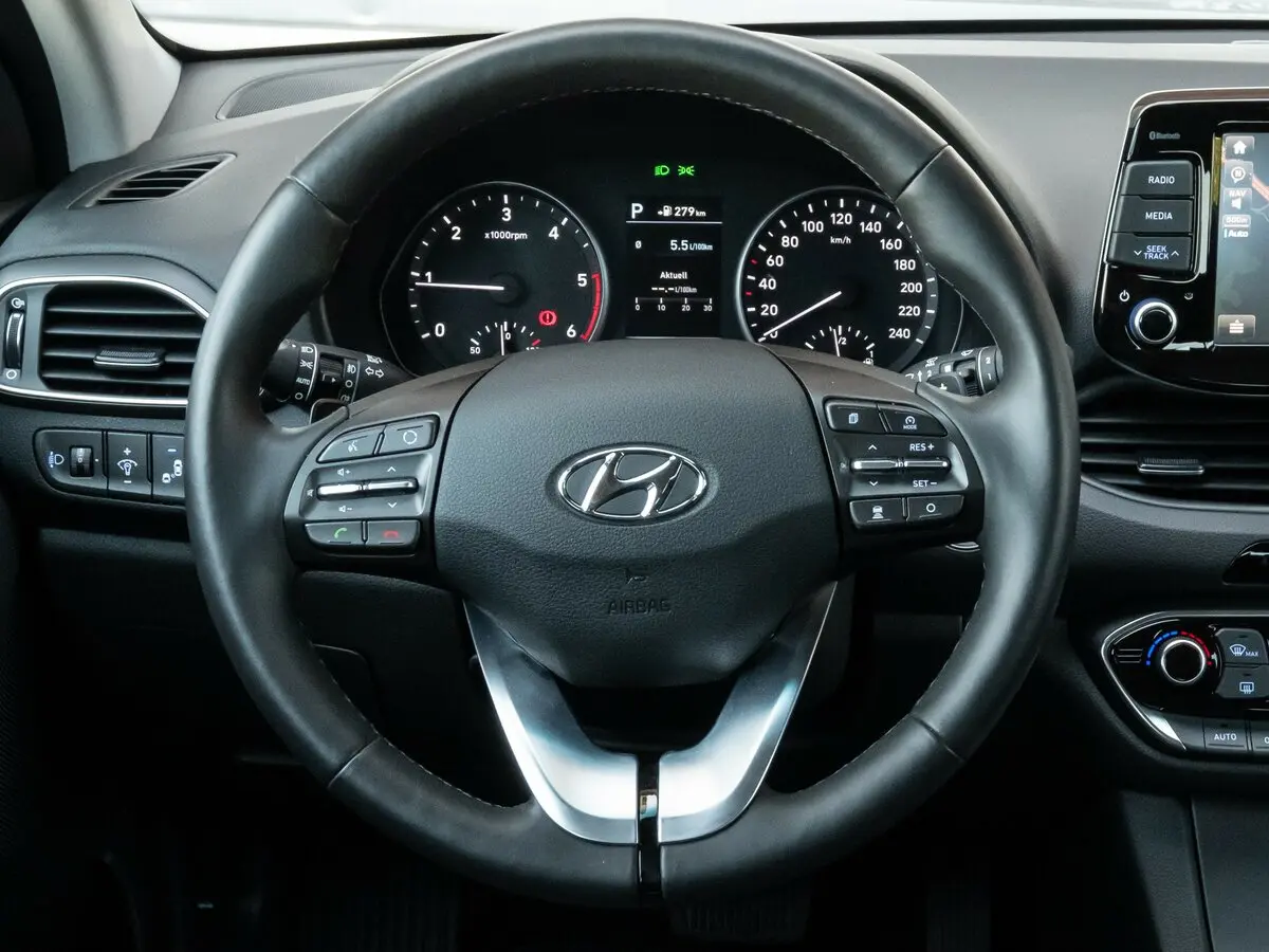 Hyundai i30 III Рестайлинг Универсал 5 дв. — фото 10